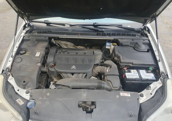 Citroen C5 cena 5999 przebieg: 240000, rok produkcji 2005 z Nakło nad Notecią małe 172
